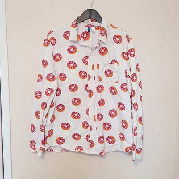 *SOLD* H&M donut print white button up  cotton shirt - Picture 2 of 8